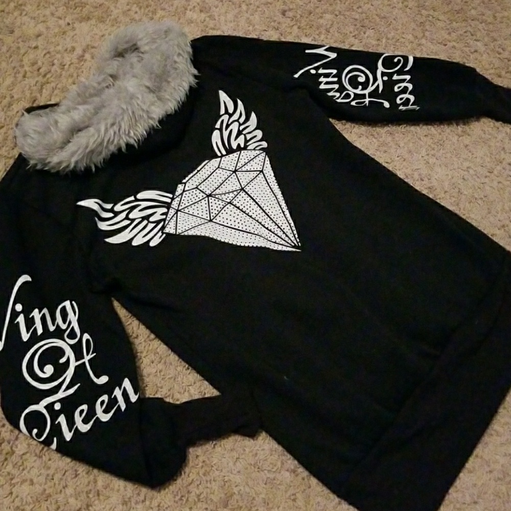 Winged Diamond Fur Hoodie